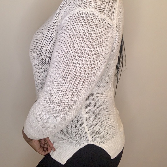 Mesh white long sleeve - Picture 3 of 3